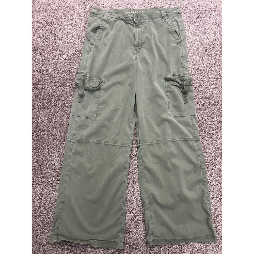 American Eagle Women's 14 Olive Green Stretch Wide Leg Cargo Pants Utility Y2K